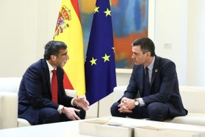 Nitesh Banga, Presidente y CEO de #GlobalLogic, durante su reunión con Pedro Sánchez, Presidente del Gobierno español.